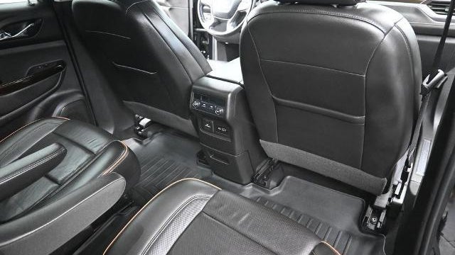 2021 GMC Acadia AT4