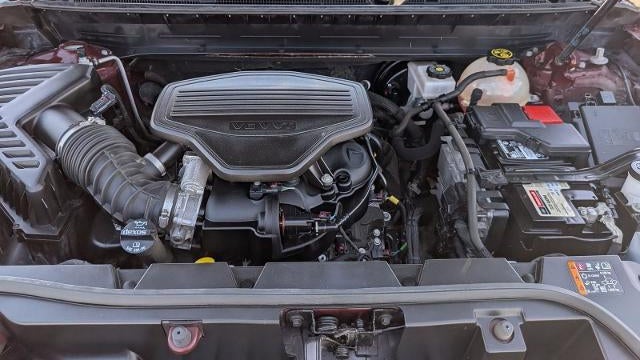 2021 GMC Acadia AT4