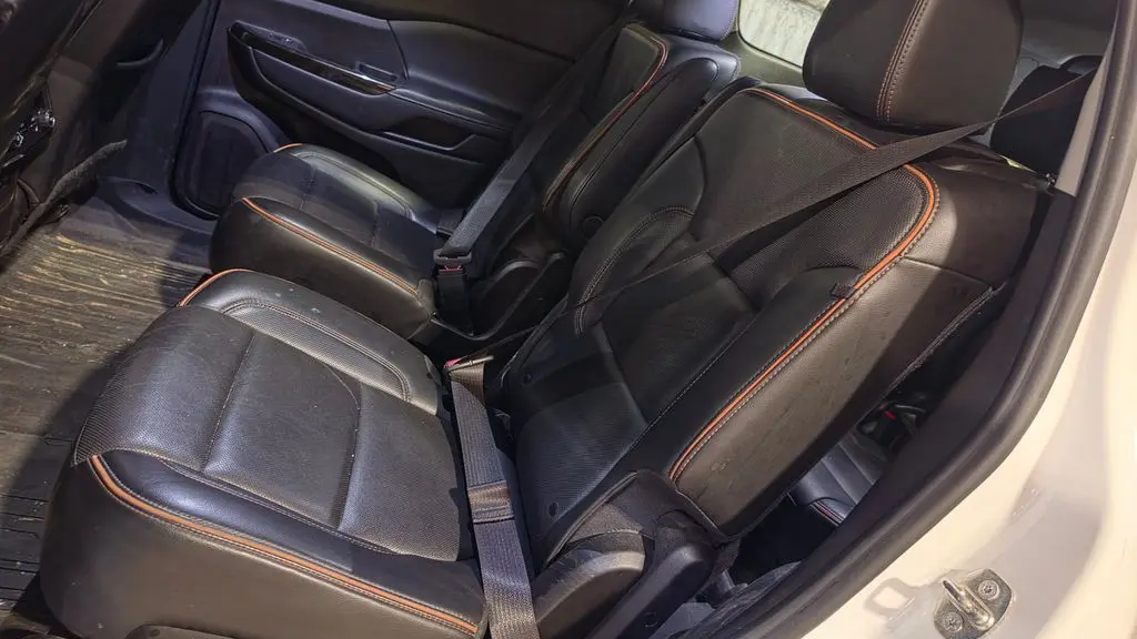 2021 GMC Acadia AT4