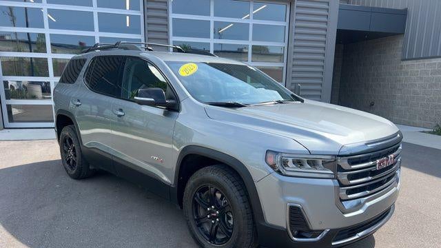 2023 GMC Acadia AT4