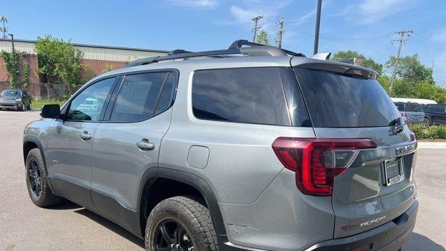2023 GMC Acadia AT4