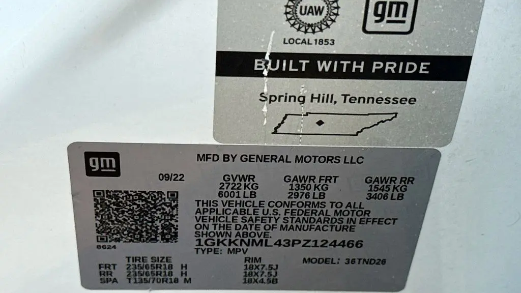 2023 GMC Acadia SLT