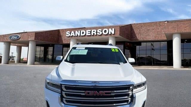 2023 GMC Acadia SLT