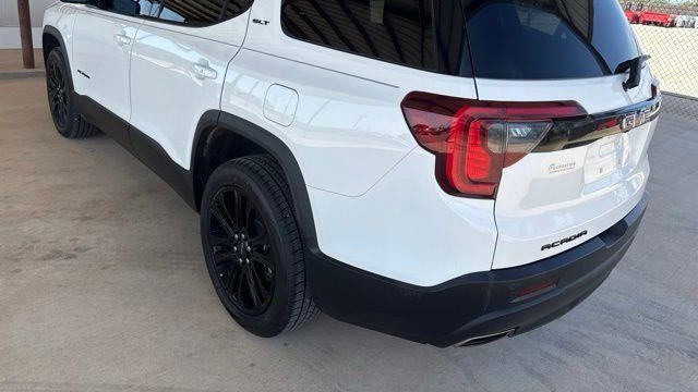 2022 GMC Acadia SLT
