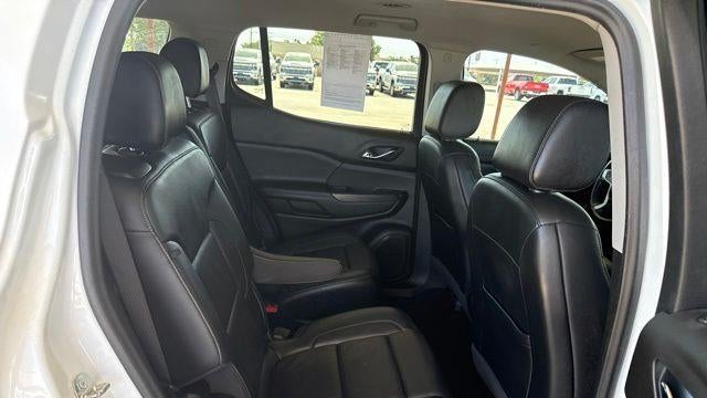 2022 GMC Acadia SLT