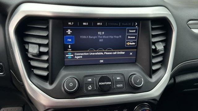 2021 GMC Acadia SLT