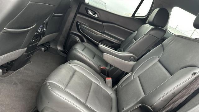 2021 GMC Acadia SLT