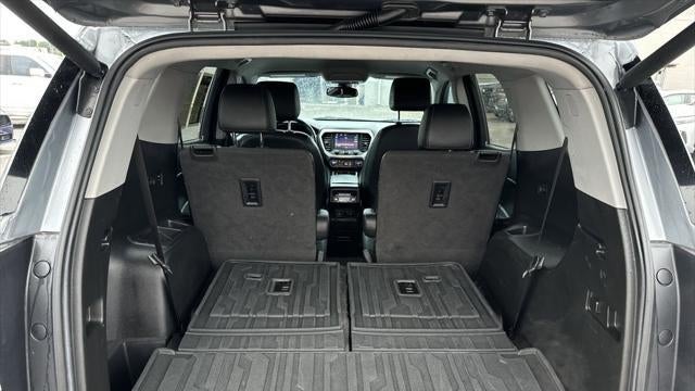2021 GMC Acadia SLT