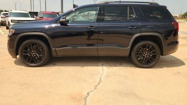 2022 GMC Acadia SLT
