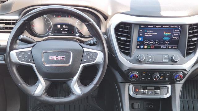 2022 GMC Acadia SLT