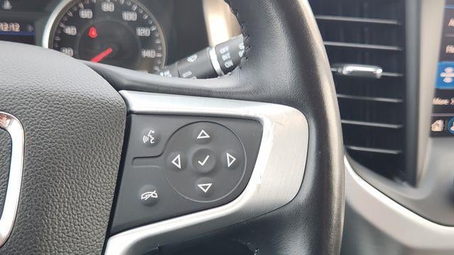 2022 GMC Acadia SLT