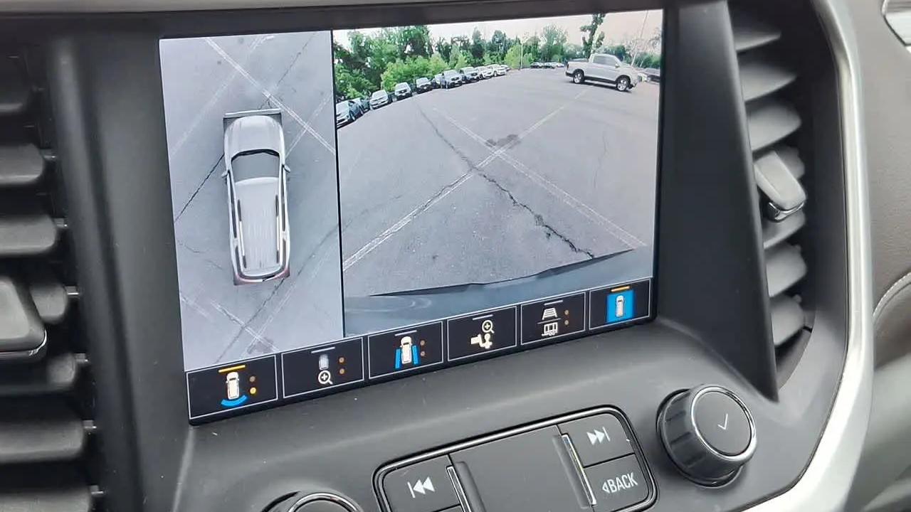 2023 GMC Acadia SLT
