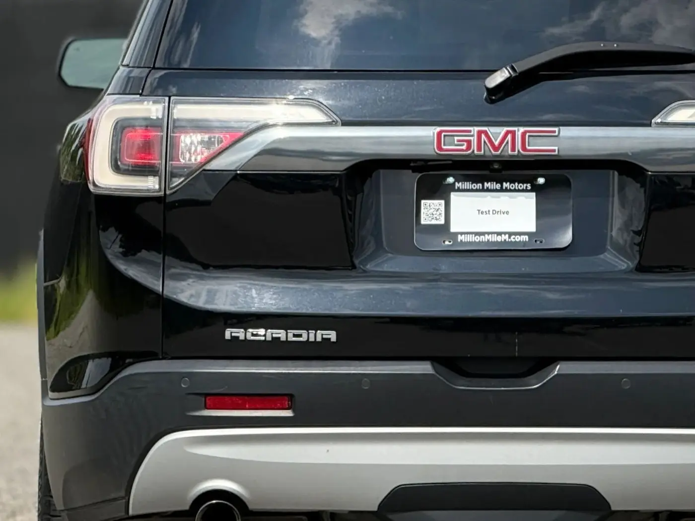 2017 GMC Acadia - $9,950