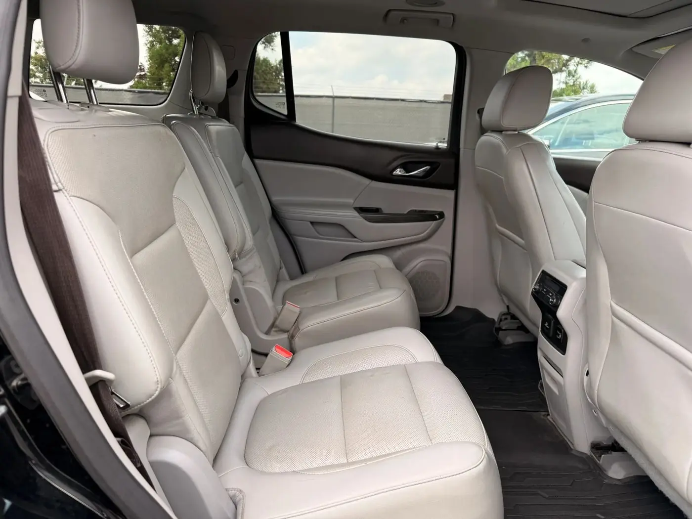 2017 GMC Acadia - $9,950