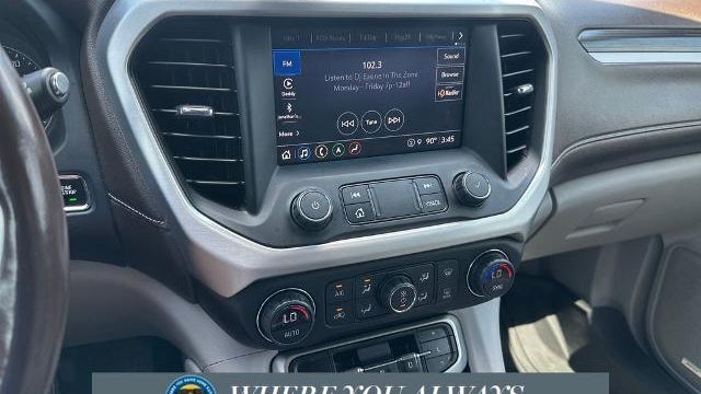 2021 GMC Acadia SLT
