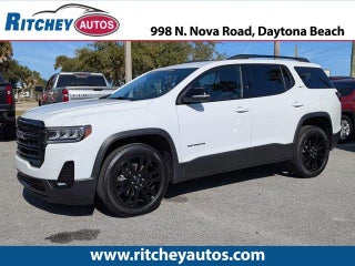 2023 GMC Acadia with Summit White Exterior