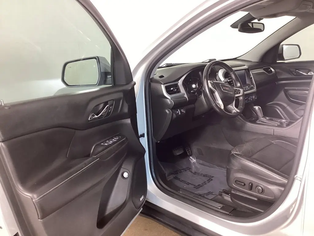 2017 GMC Acadia - $13,064