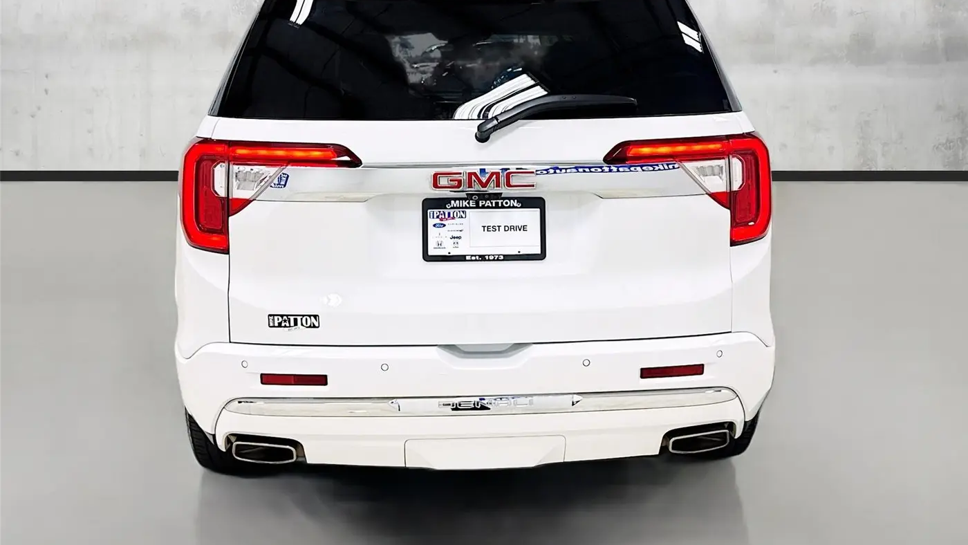 2020 GMC Acadia Denali