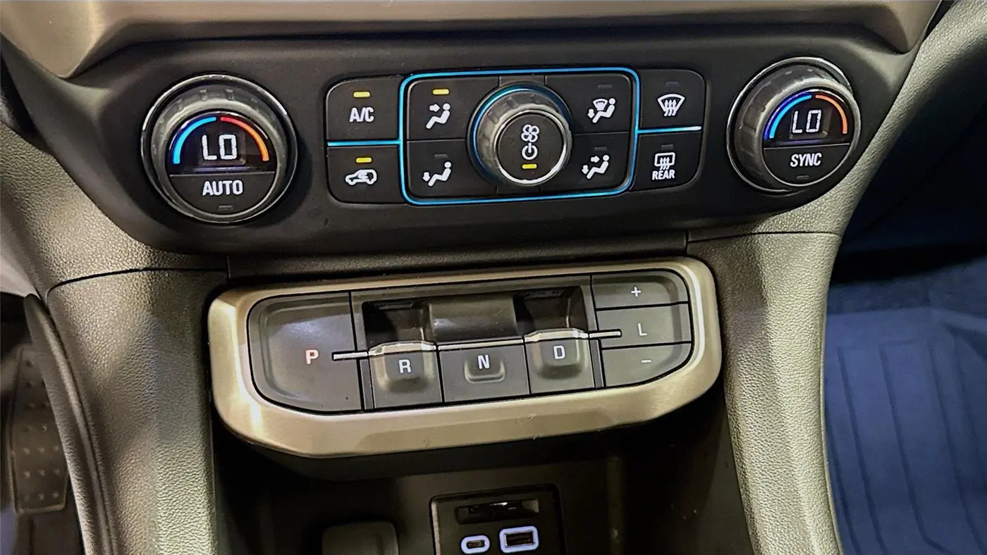 2020 GMC Acadia Denali