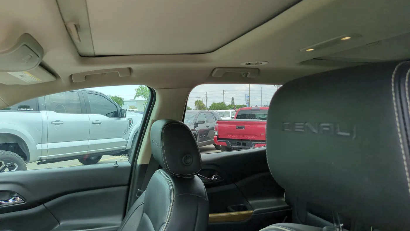 2018 GMC Acadia Denali