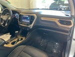 2017 Acadia Thumbnail 32