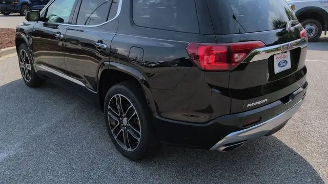 2019 GMC Acadia Denali