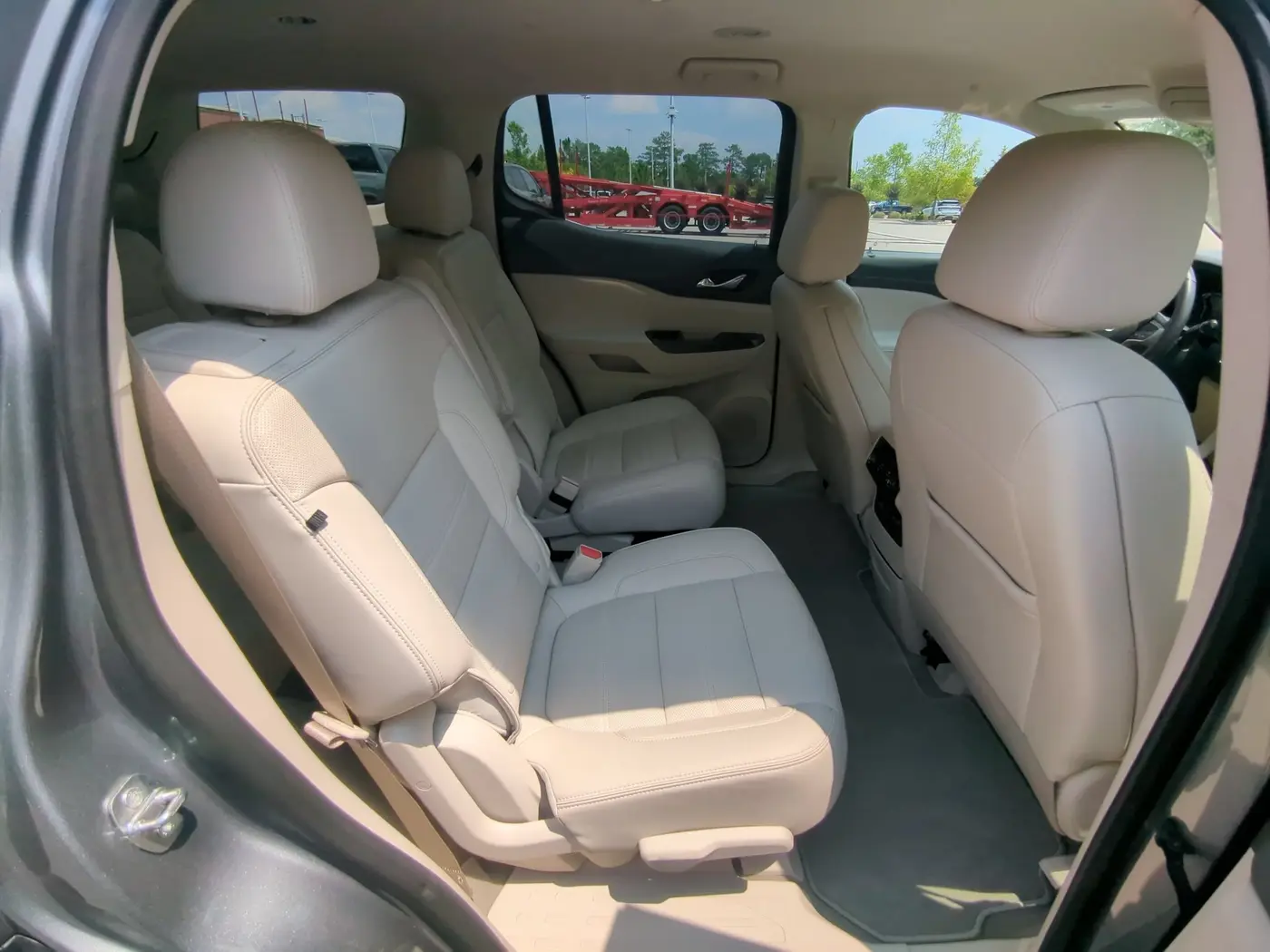 2022 GMC Acadia - $33,994