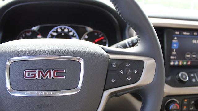 2021 GMC Acadia Denali