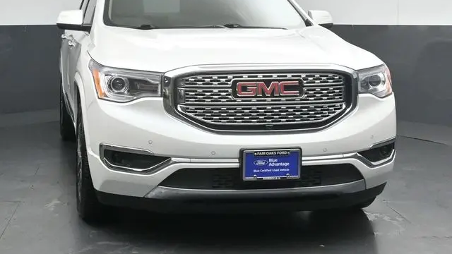 2019 GMC Acadia Denali