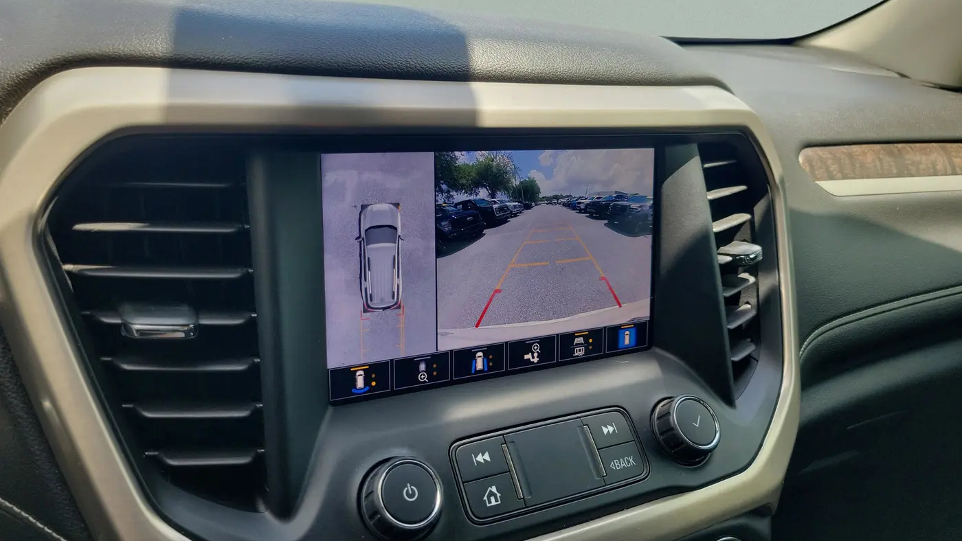 2021 GMC Acadia Denali
