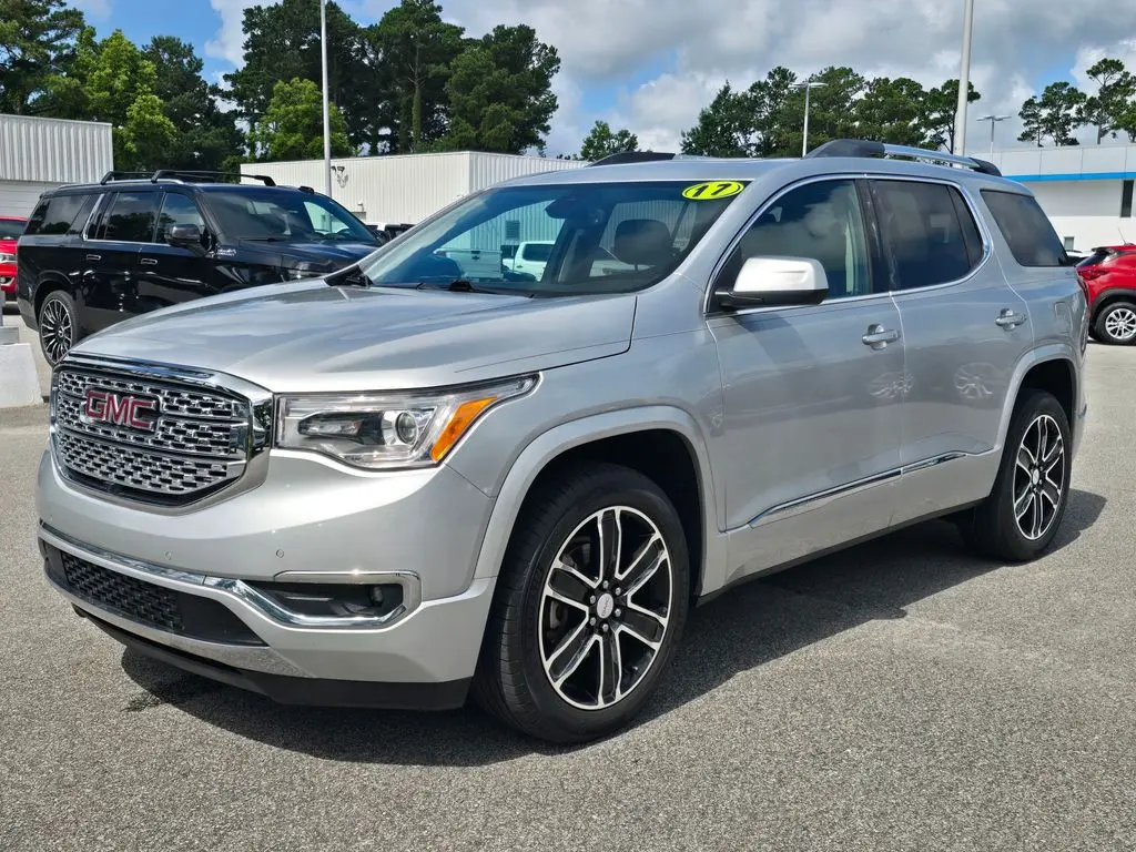 2017 GMC Acadia - $22,890