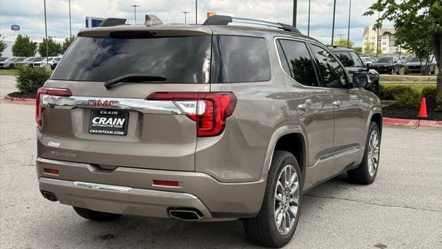 2023 GMC Acadia Denali