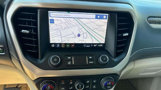 2023 GMC Acadia Denali