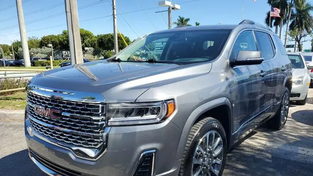 2021 GMC Acadia Denali
