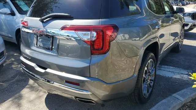 2021 GMC Acadia Denali