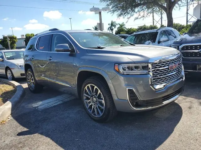 2021 GMC Acadia - $27,990