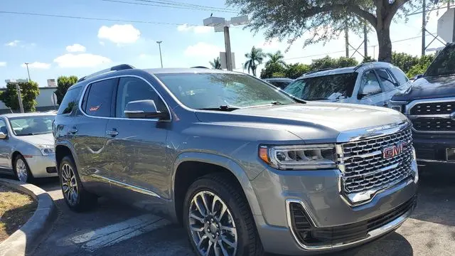 2021 GMC Acadia Denali