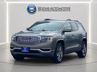 2019 GMC Acadia with Pepperdust Metallic Exterior