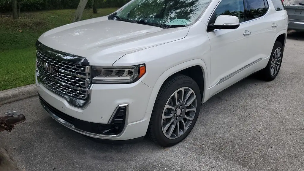 2021 GMC Acadia Denali