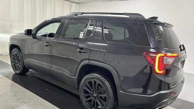 2022 GMC Acadia SLE