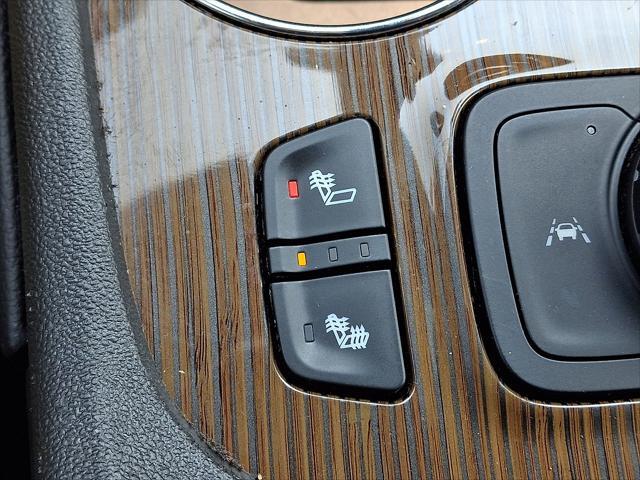 2023 GMC Acadia - $26,800
