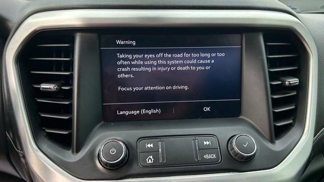 2020 GMC Acadia SLE