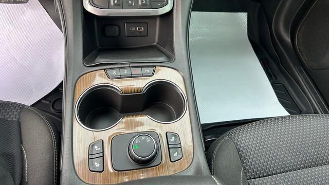 2020 GMC Acadia SLE