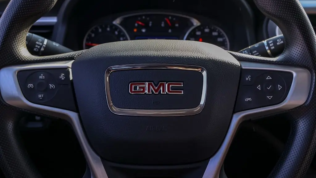 2022 GMC Acadia SLE