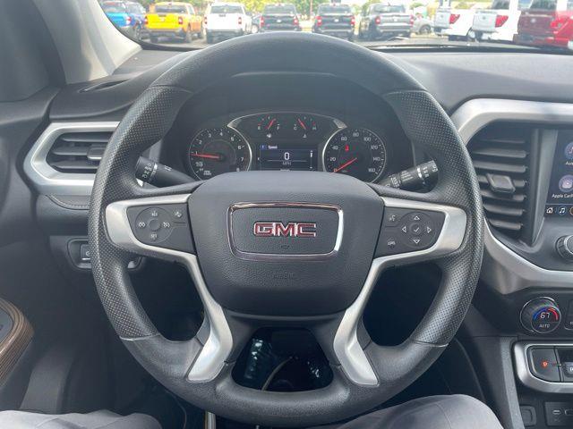 2023 GMC Acadia SLE — photo 1 of 24
