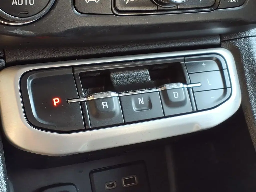 2023 GMC Acadia - $25,239