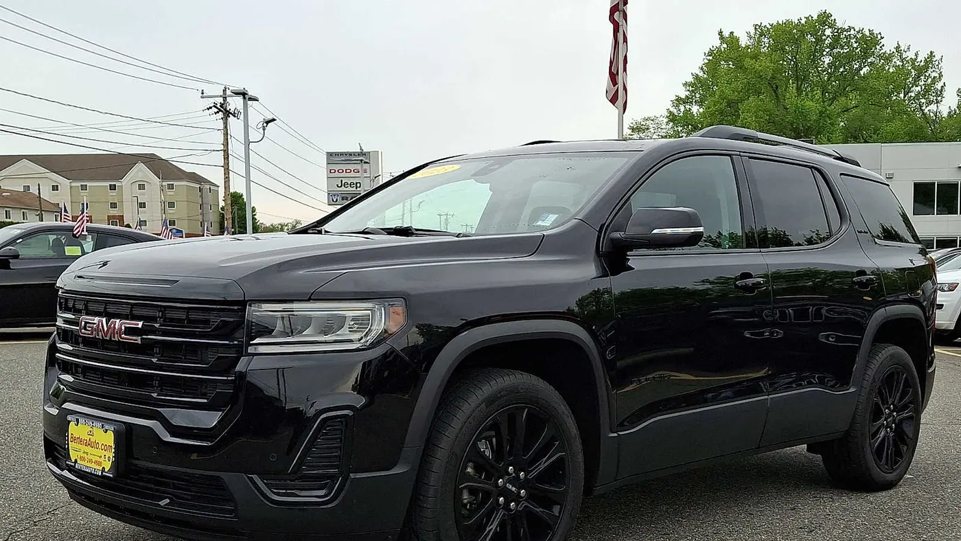 2023 GMC Acadia SLE