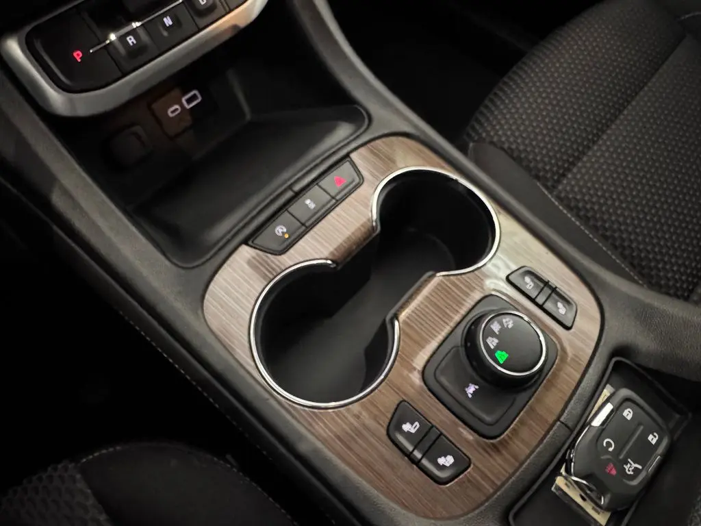 2023 GMC Acadia - $27,987