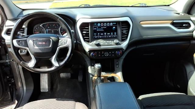 2017 GMC Acadia SLE-2