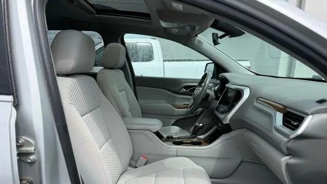 2019 GMC Acadia SLE-2